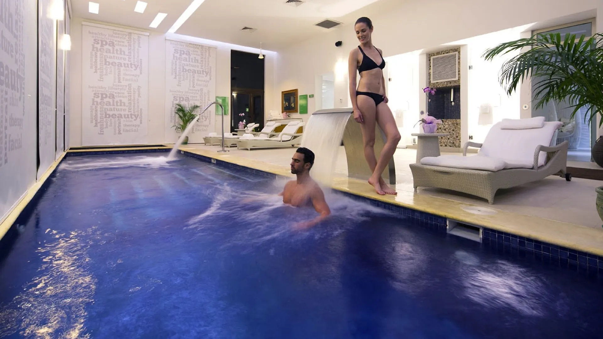 Hotel Royalton Blue Waters Montego Bay Falmouth