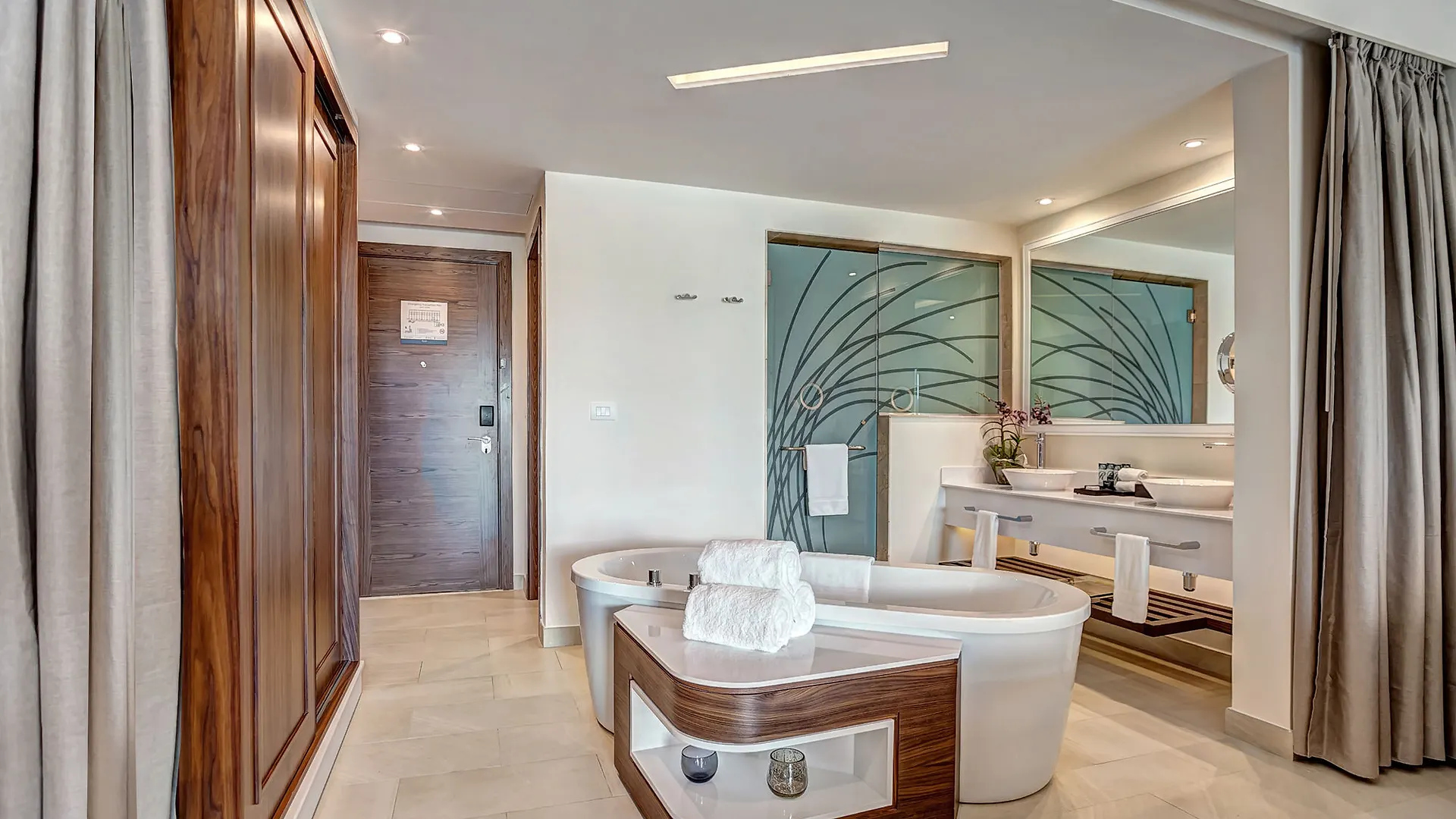 Royalton Blue Waters Montego Bay Hotel Falmouth